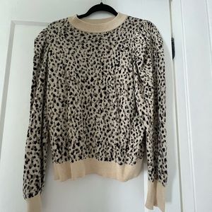 Who what wear M leopard puff sleeve sweater